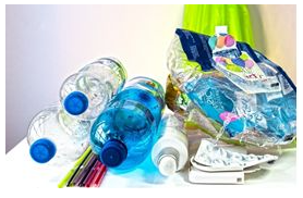 Imagem com exemplo de materiais plásticos